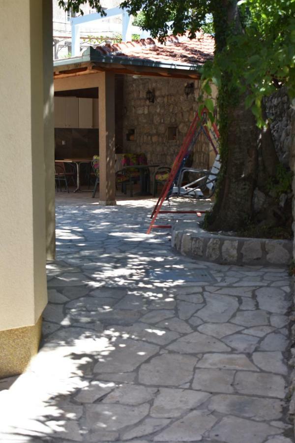 Apartments Montenegro Risan Cuckovic Zewnętrze zdjęcie